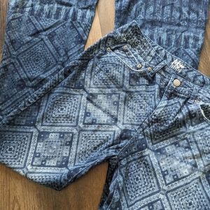 High waisted flare bohemian print jeans pants size 8 regular Tokyo Darling